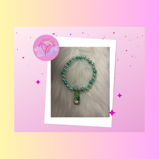 Green Gnome and Pearl Beaded Stretch BraceletPink tiful of LOVE