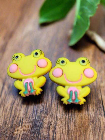 So kissable Frog Post EarringsPink tiful of LOVE