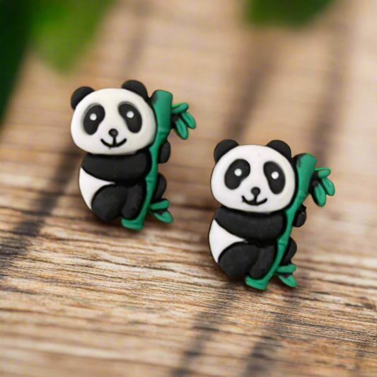 BAMBOO PANDA Bear Stud EarringsPink tiful of LOVE