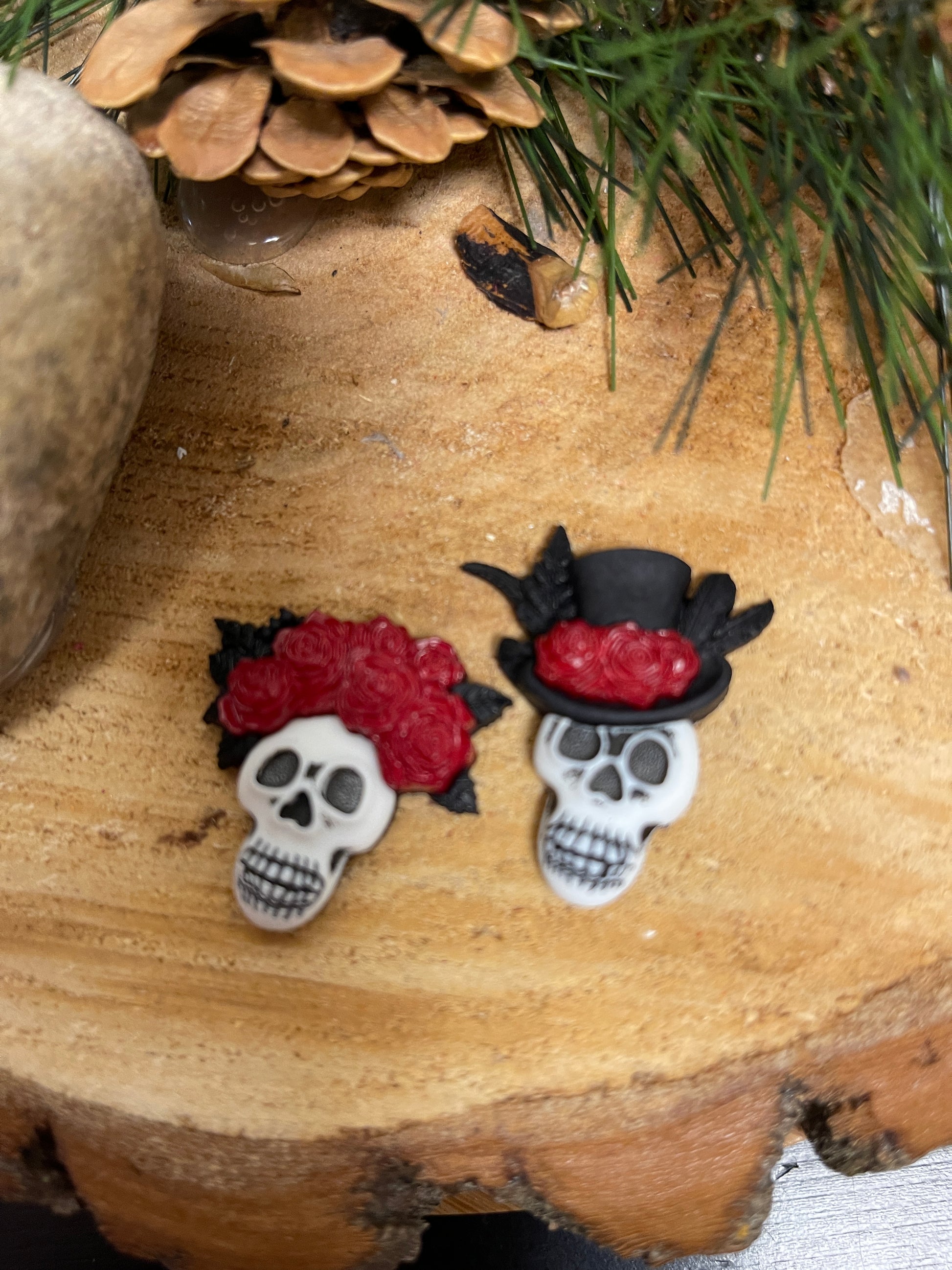 Gothic Love Skull  Stud EarringPink tiful of LOVE