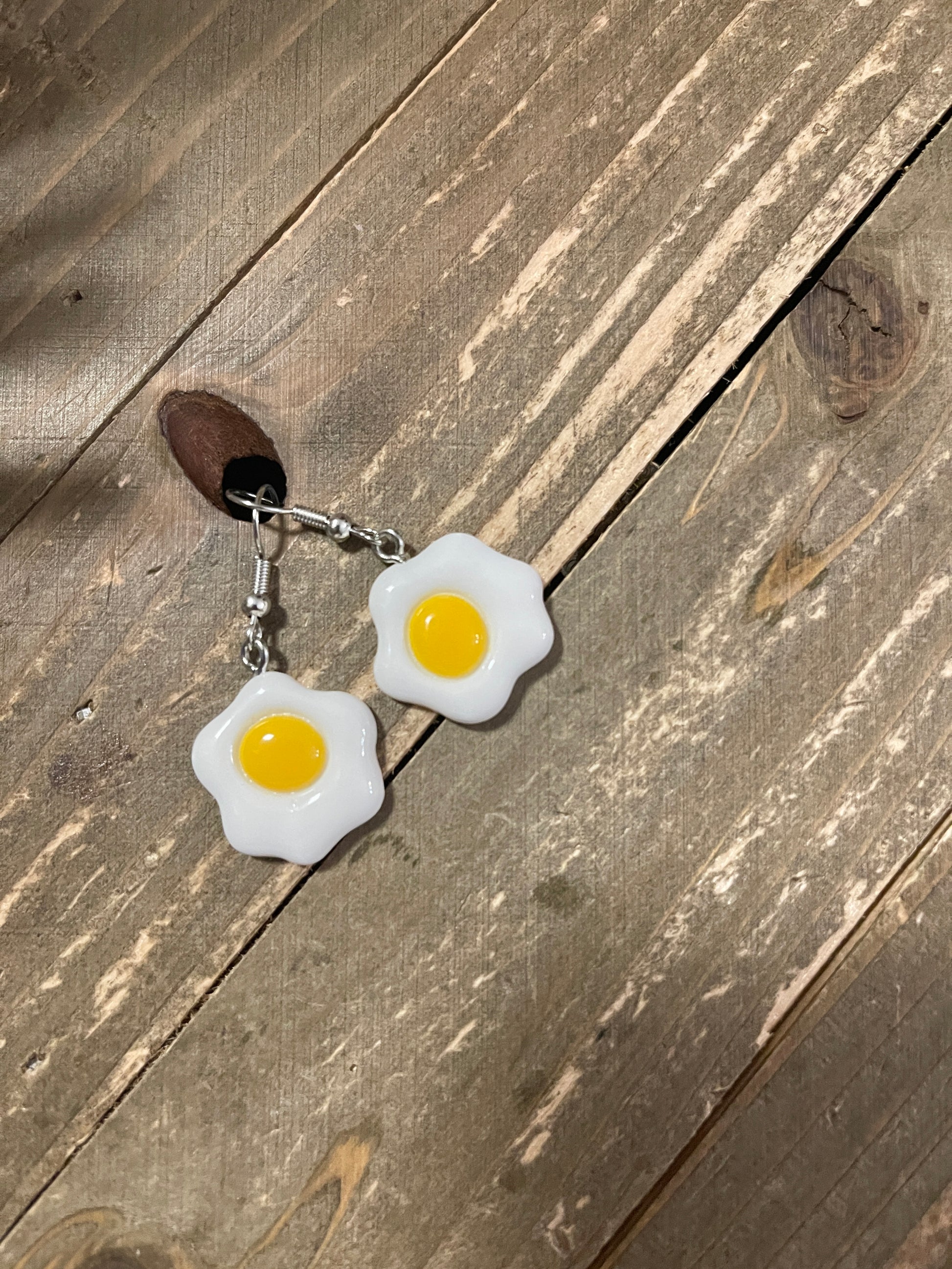 Fried Egg Wire EarringsPink tiful of LOVE