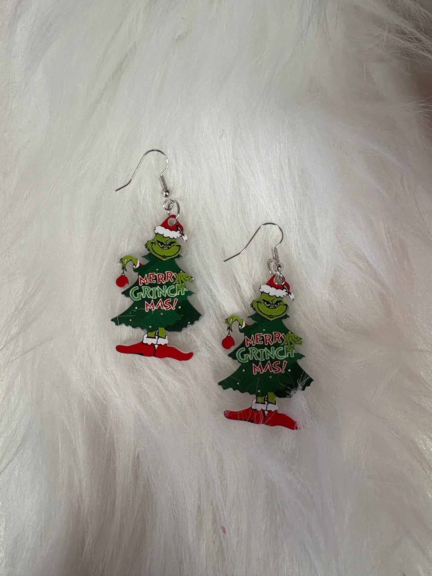 Grinchmas Collection Wire Earrings (3 to choose from)Pink tiful of LOVE