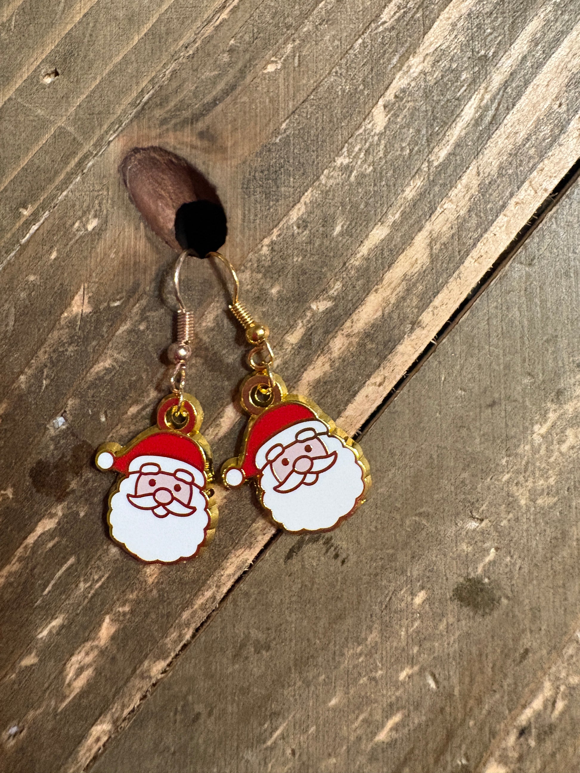 Santa Head Charm Wire  EarringsPink tiful of LOVE