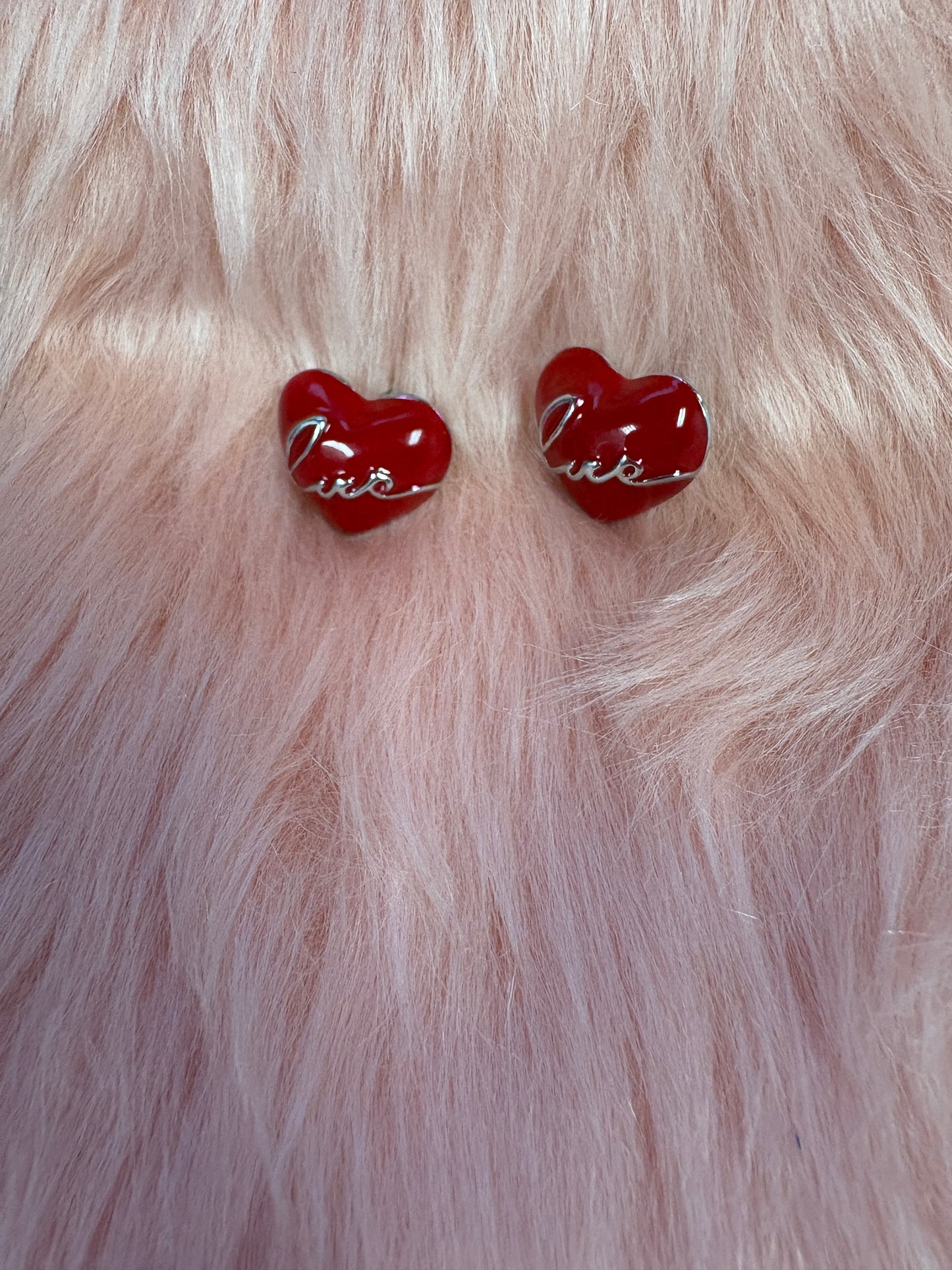 Glimmering Red Hearts Stud Earrings -1