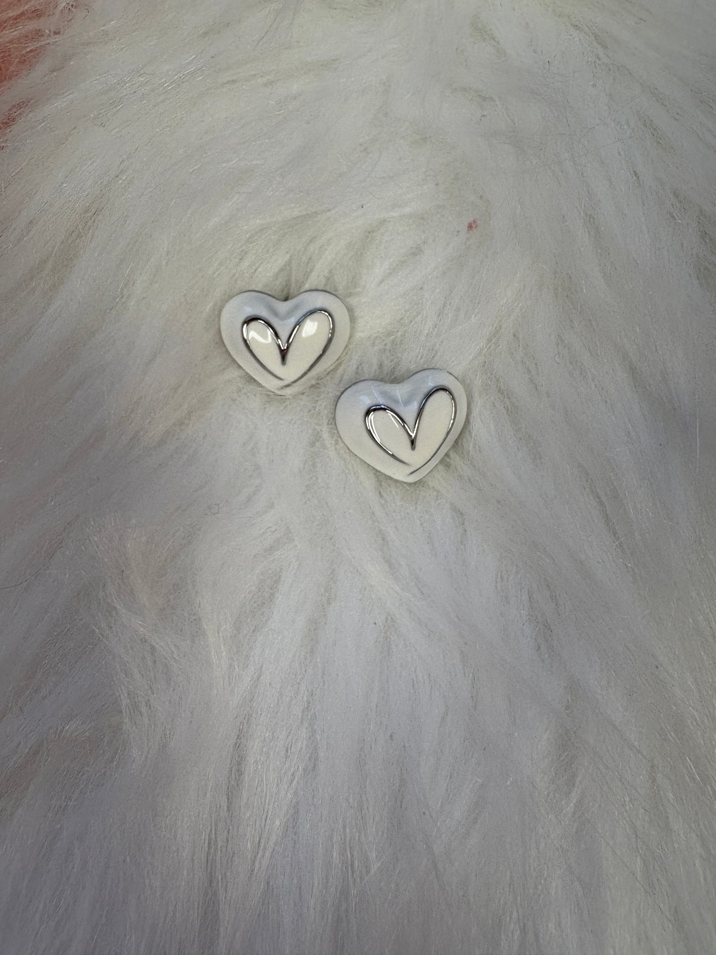 Glimmering White Hearts Stud Earrings -2