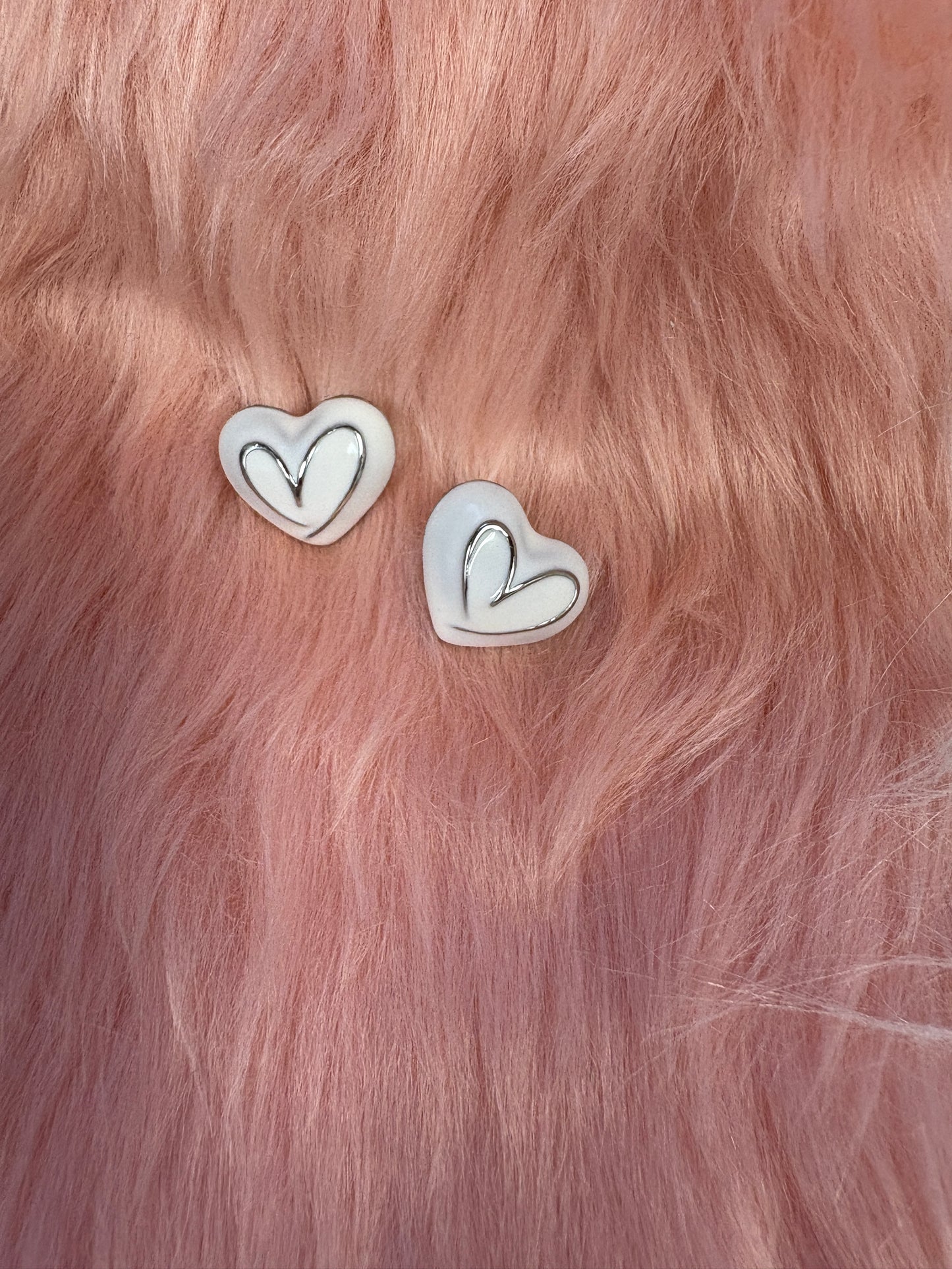 Glimmering White Hearts Stud Earrings -2