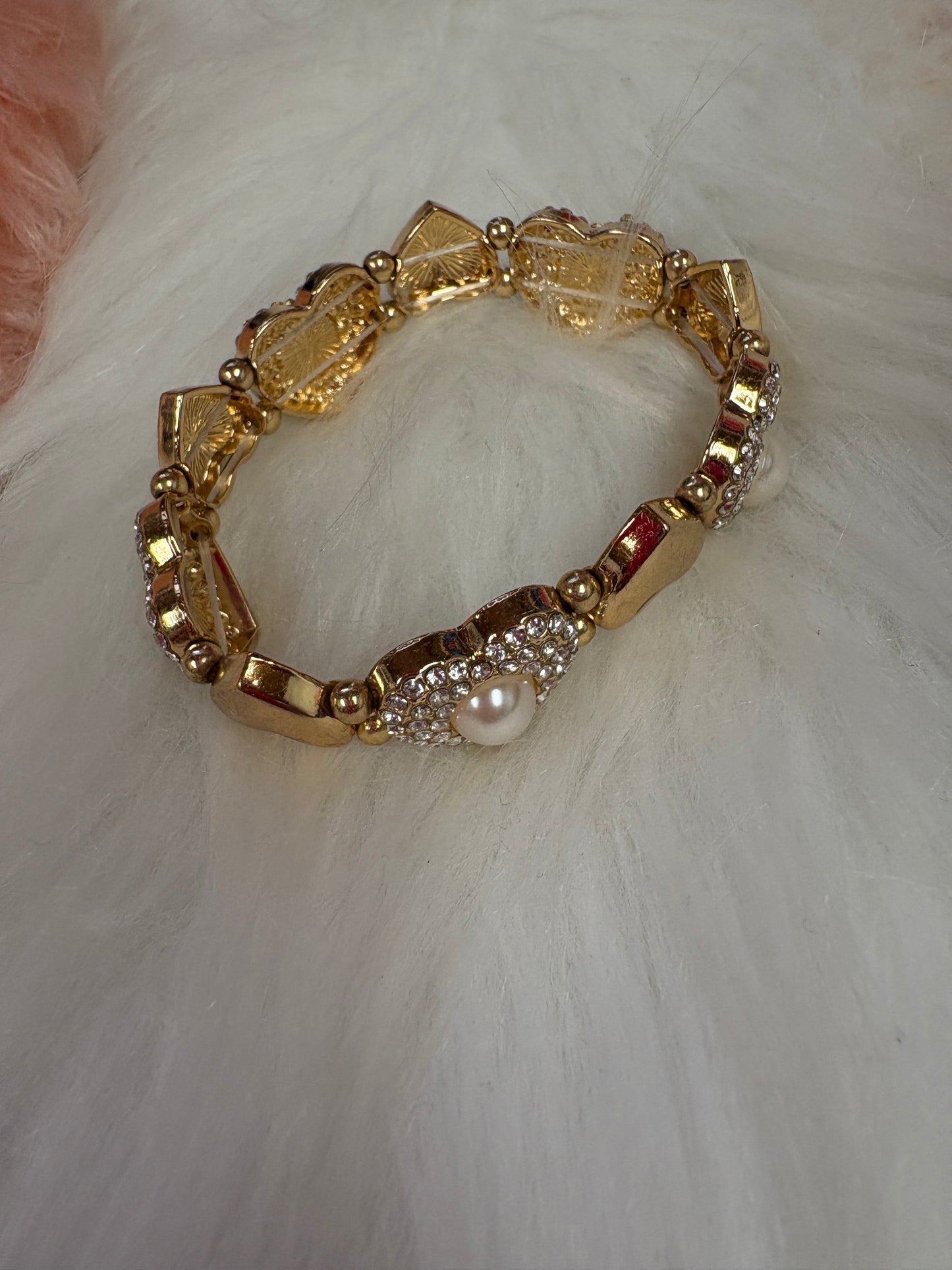 Gold Heart White Pearl Rhinestone Stretchy Bracelet