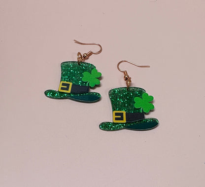 St. Patrick's Day Leprechaun Hat Wire Earrings