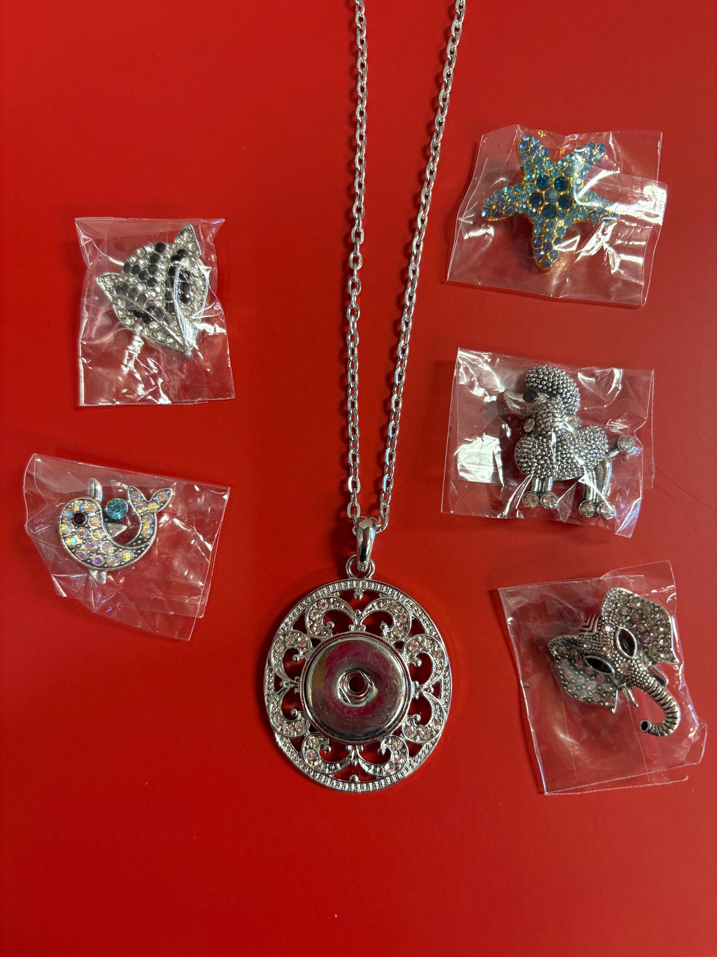 Starter Set-3-Animals for Interchangable Jewelry (5 Snaps & snap pendant with chain)