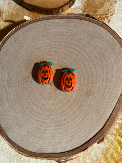 Pumpkin stud earringsPink tiful of LOVE