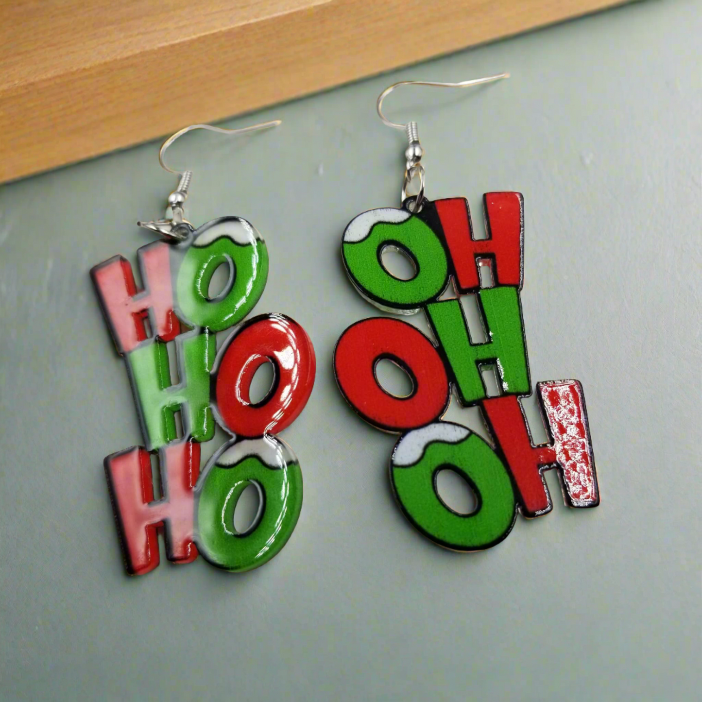 HOHOHO Christmas Wire EarringsPink tiful of LOVE